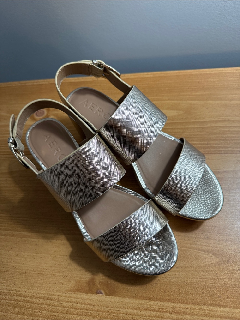 AEROSOLES Metallic Gold Platform Block Heel Sandals - Picture 2 of 6